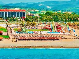 Casa Fora Beach Resort Hotel&spa-Aquapark All Inclusive Plus, ξενοδοχείο στην Αττάλεια