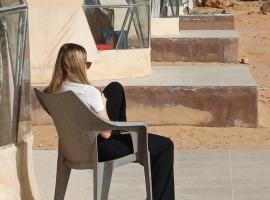 RUM iSLAND bubble LUXURU CAMP, מלון בוואדי רם