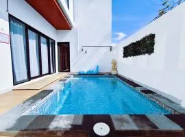 Joy Private Pool House