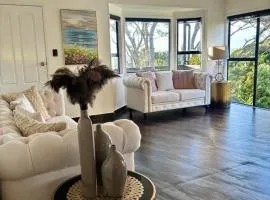 Stylish Home with Views, Spa & Outdoor Bliss