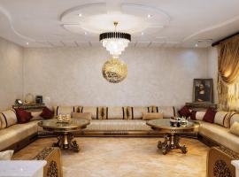 Villa De Luxe au C&oelig;ur d Oujda, casa de campo em Oujda