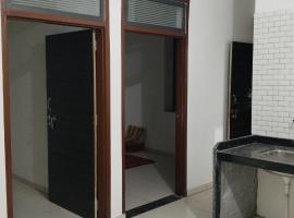 Rest house bus depo sikar, hotel u gradu Sīkar