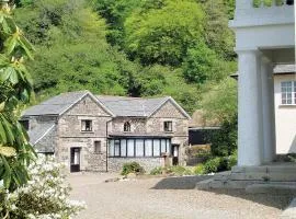 Rosecraddoc Manor - Hayloft