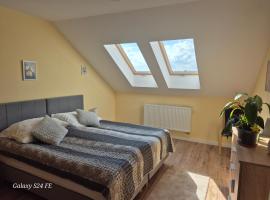 Gościniec Chmielnicki, hotel di Chmielnik