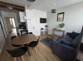 G2 Appartement Familial lumineux RDC centre Angouleme