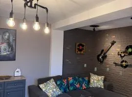 Best Apartment Scheia