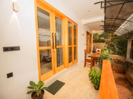 Kawshan Home Stay, hotel din Hiriketiya