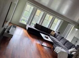 Large house in a central and quiet area