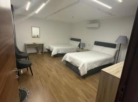 الحصرى Elhosary otel, מלון בשישה באוקטובר