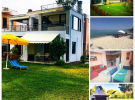 PETRA MARE VILLA, Hotel in Kriopigi