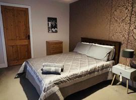 Ballyhoura Country, Kildorrery, beautiful 5 bed, Hotel in Kildorrery