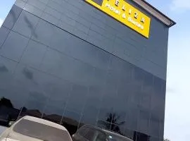 Feliza Hotel and Suites