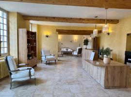 Hotel Du Midi, hotel din Visan