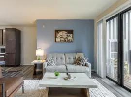 Landing Modern 2BD Courtyard Clubhouse