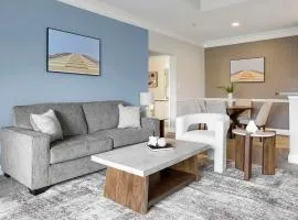 Landing Stunning 2BD Tennis Court Gym