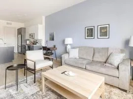 Landing Modern 1BD Pool Gym