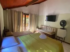 Maria Candida Hospedaria