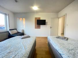 Miracle 6 Betts Apart mit Parkplatz, Hotel in Altomünster