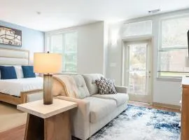 Landing Incredible Studio in South End Stratford