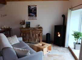 Le Grand Meix - La Petite Grange, hotel a Escles