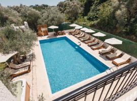 Ulcinj में, होटल Eman Resort