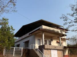 The White House Dapoli, hotel u gradu 'Dapoli'