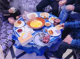 Aziz House 1、タンタンのホテル