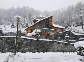 Les Bosquitos Chalet
