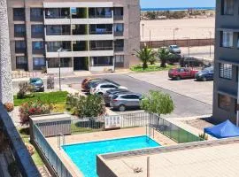 Departamento en condominio con piscina