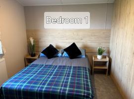 M&B Holiday Home and Caravan, hotell i Saint Osyth