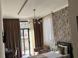 Mony Hotel, hotell i Goris