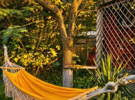 The Secret Garden House, hotelli kohteessa Ijevan