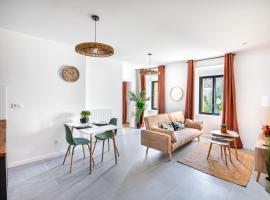 Romantic getaway with jacuzzi, Garden view, hotel a Mulhouse