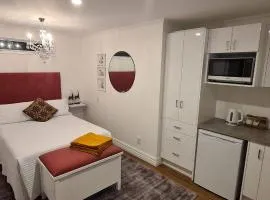 Private, Modern and Comfortable