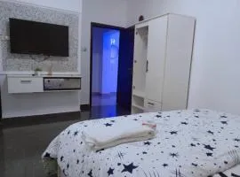 Luxury 2 Bedroom Adeniyi Jones Ikeja