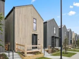 Ski Villa with carpark 29 - As Central as It Gets!