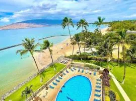 Endless Blue- Maui luxury oceanfront, spectacular sunset 2-bedroom retreat in Kihei