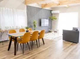 三重県観光の中間拠点津市k2 鈴鹿サーキット30分伊勢神宮60分 家族グループ旅行 広々駐車場