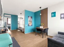 CasaTella Rose in Suite