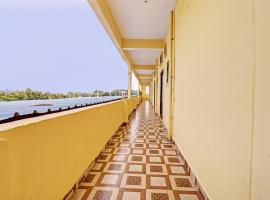 OYO Hotel Akruthi Grand、ハイデラバードのホテル