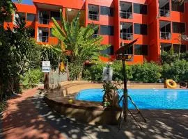 PorterHouse Beach Hotel