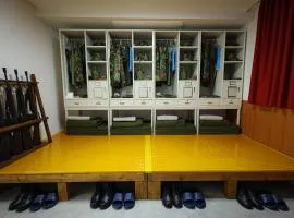 Korean traditional Hotel SEONG SU station 5minute