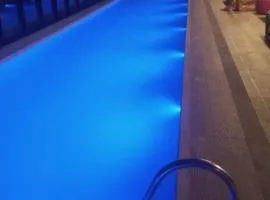 FLAT Executivo próx Consulado Americano