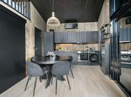 Tiny House By Beach And River Near Gardermoen, Hotel in Årnes