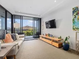 Sky High Views in the Heart of Canberra