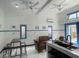 Beach Villa - Gili Trawangan - Privat Villa with Pool and privat Gym - up to 4 people - Long Term