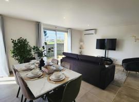 Maison des Vignes avec pièce à vivre climatisée, ménage, draps et serviettes inclus, hotel en Tabanac