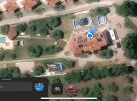 Villa Askamnia and Suites, hotel di Nikiti