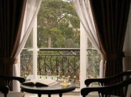Hill Side Town Hotel DaLat