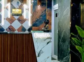 Falls Street By Hotel DC Hills